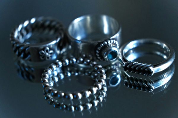 Top idées pour des bijoux en acier inoxydable selon votre style